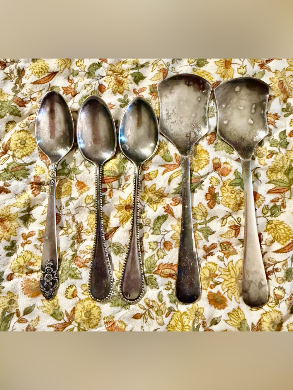 Vintage collection of small silver plated spoons